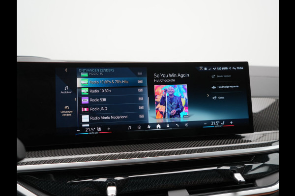 BMW X5 xDrive50e M Sport Plug In Hybrid 490pk Dealer O.H. PHEV | Panodak | Luchtvering | Harman & Kardon | Laser | Adaptive Cruise Comfortstoelen | Memory | Stoelventilatie | Head Up | Adaptive Cruise | 360 Camera | Apple Carplay