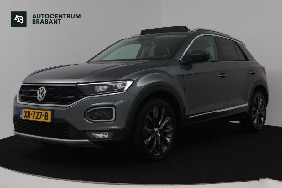 Volkswagen T-Roc 1.5 TSI Sport (PANORAMADAK, TREKHAAK, DIGITALE COCKPIT, CRUISE ADAPTIEF, ACHTERUITRIJCAMERA, SENSOREN)