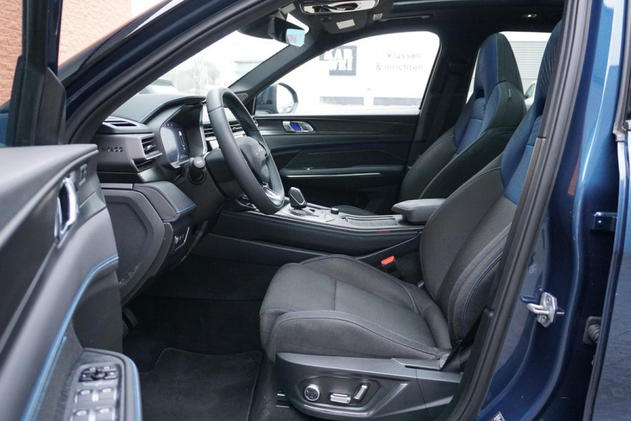 Lynk & Co 01 1.5 + 360 CAMERA / PANORAMADAK / INFINITY AUDIO