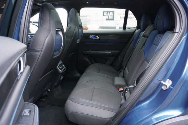 Lynk & Co 01 1.5 + 360 CAMERA / PANORAMADAK / INFINITY AUDIO