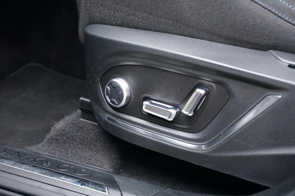 Lynk & Co 01 1.5 + 360 CAMERA / PANORAMADAK / INFINITY AUDIO