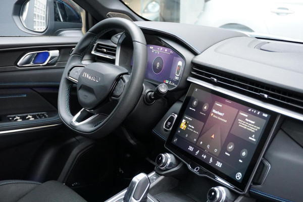 Lynk & Co 01 1.5 + 360 CAMERA / PANORAMADAK / INFINITY AUDIO