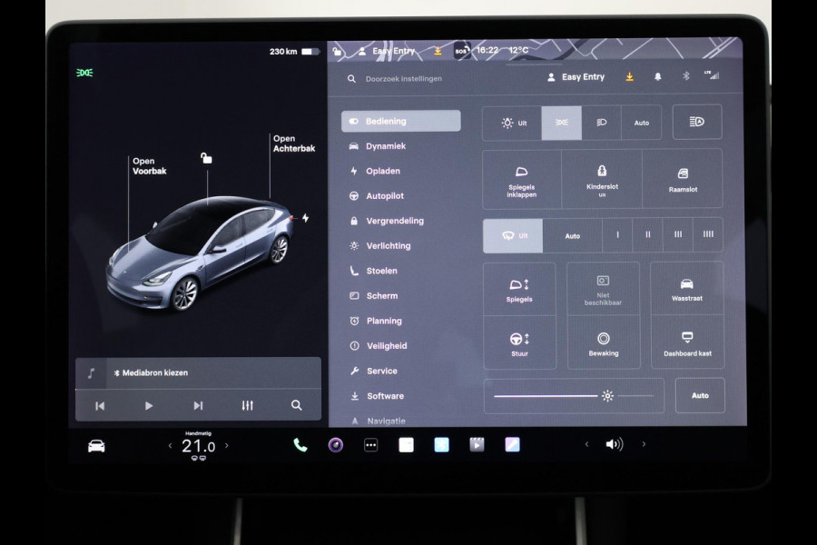 Tesla Model 3 RWD PLUS 60KWH 1e EIG.ACCU SOH 93! BIJNA 2021 GARANTIE TOT 2031* PARKEERSENSOREN V+A . PANORAMADAK . APPLE CARPLAY & ANDROID AUTO . STOELVERWARMING