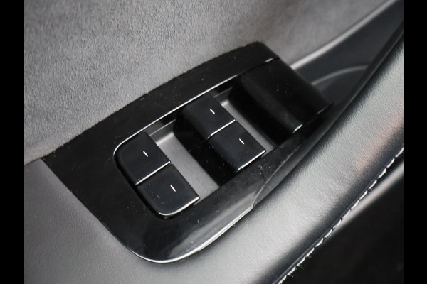 Tesla Model 3 RWD PLUS 60KWH 1e EIG.ACCU SOH 93! BIJNA 2021 GARANTIE TOT 2031* PARKEERSENSOREN V+A . PANORAMADAK . APPLE CARPLAY & ANDROID AUTO . STOELVERWARMING