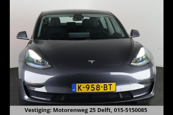 Tesla Model 3 RWD PLUS 60KWH 1e EIG.ACCU SOH 93! BIJNA 2021 GARANTIE TOT 2031* PARKEERSENSOREN V+A . PANORAMADAK . APPLE CARPLAY & ANDROID AUTO . STOELVERWARMING