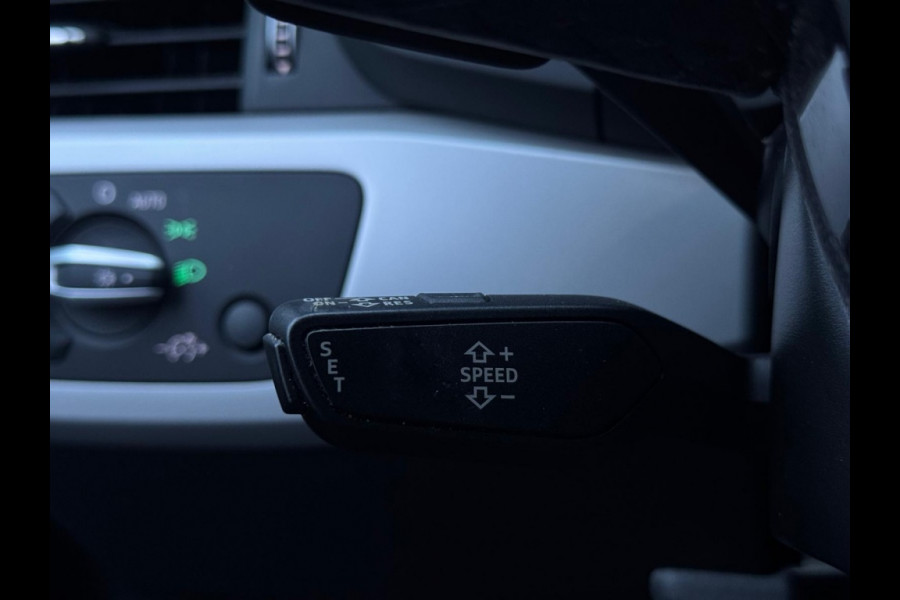 Audi A4 Avant 35 TFSI Pro Line m22 NAVI AIRCO PDC LEDER LED SPORTVELGEN