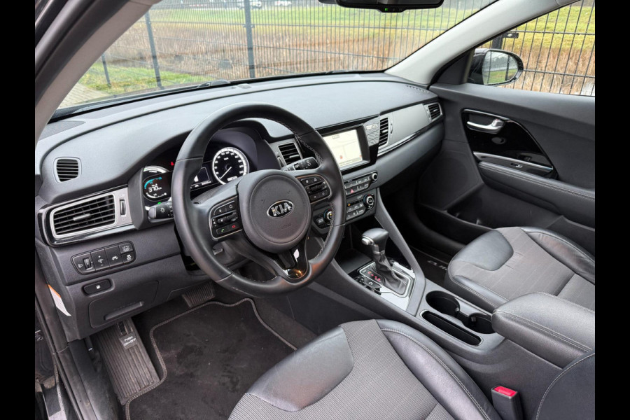 Kia Niro 1.6 GDi Hybrid DynamicLine |Camera | PDC | Carplay | Cruise Control
