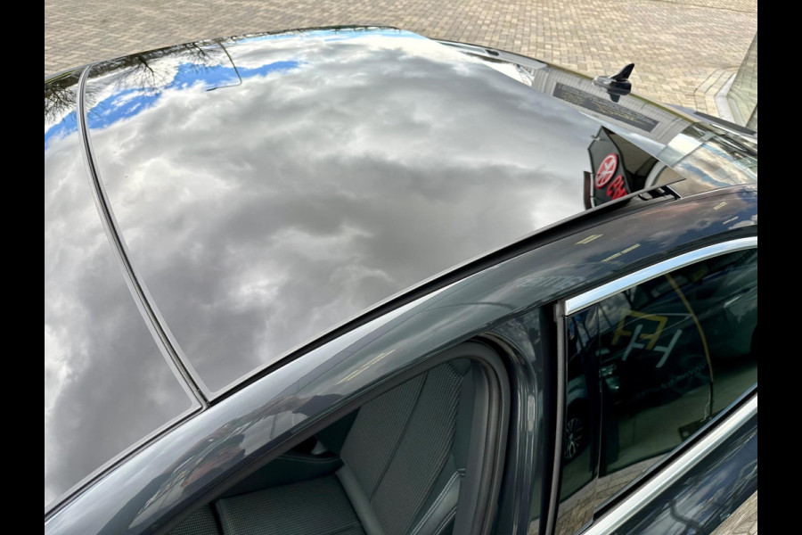 Audi A3 Limousine 35 TFSI edition one S-Line Panoramadak Virtual cockpit LED