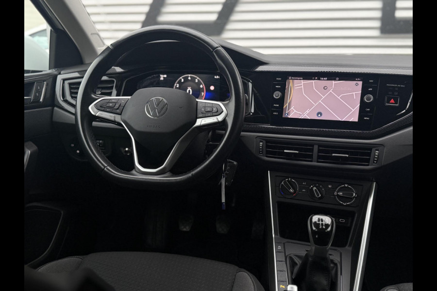 Volkswagen Polo 1.0 TSI Life 1e Eigenaar|Navi|Virtual Cockpit|Carplay|PDC V+A|Adaptive Cruise|N.A.P|APK tot 01-2027