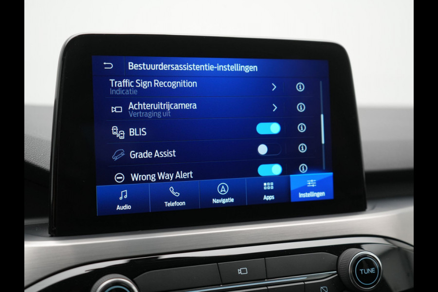 Ford Kuga 2.5 Titanium Plug in Hybrid 225pk Dealer O.H. PHEV | Adaptive Cruise | 360 Camera | Apple Carplay | Voorstoelen Verwarmd | Virtual Cockpit | Keyless | Blis | Navigatie | DAB |