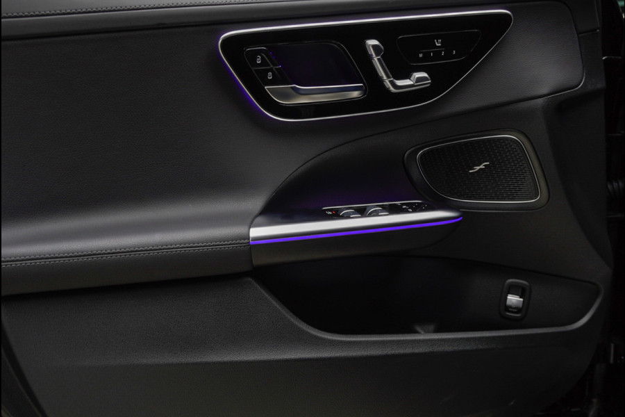 Mercedes-Benz C-Klasse Estate 180 AMG Line Panodak Leer 360° Memory Distronic+ Matrix Laser Navi LED Nightpack Elektr. trekhaak PTS Ambient Plus Elekt. achterklep LM velgen BTW auto!