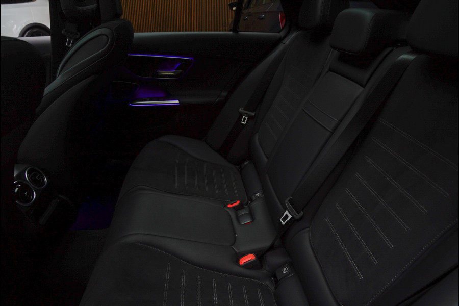 Mercedes-Benz C-Klasse Estate 180 AMG Line Panodak Leer 360° Memory Distronic+ Matrix Laser Navi LED Nightpack Elektr. trekhaak PTS Ambient Plus Elekt. achterklep LM velgen BTW auto!