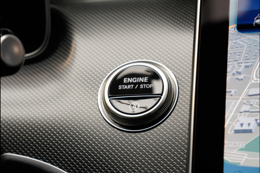 Mercedes-Benz C-Klasse Estate 180 AMG Line Panodak Leer 360° Memory Distronic+ Matrix Laser Navi LED Nightpack Elektr. trekhaak PTS Ambient Plus Elekt. achterklep LM velgen BTW auto!