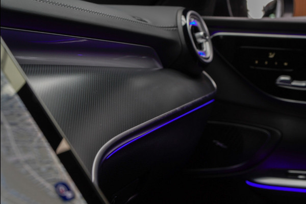 Mercedes-Benz C-Klasse Estate 180 AMG Line Panodak Leer 360° Memory Distronic+ Matrix Laser Navi LED Nightpack Elektr. trekhaak PTS Ambient Plus Elekt. achterklep LM velgen BTW auto!