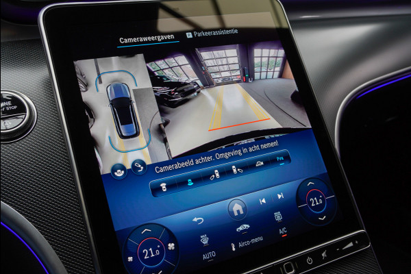 Mercedes-Benz C-Klasse Estate 180 AMG Line Panodak Leer 360° Memory Distronic+ Matrix Laser Navi LED Nightpack Elektr. trekhaak PTS Ambient Plus Elekt. achterklep LM velgen BTW auto!