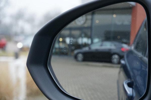 Lynk & Co 01 1.5 + 360 CAMERA / PANORAMADAK / INFINITY AUDIO