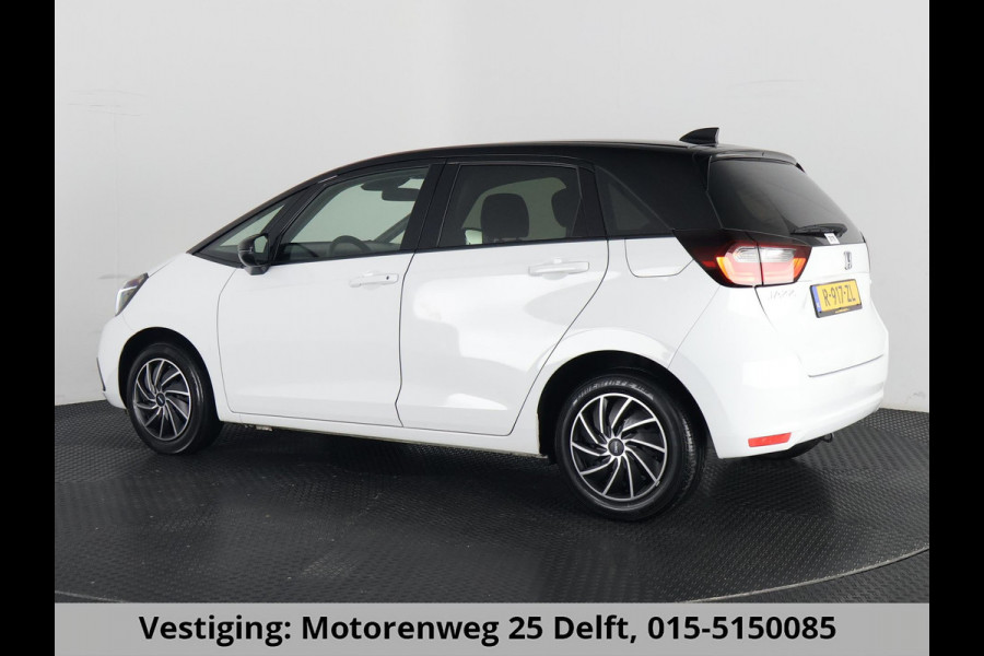 Honda Jazz 1.5 HEV ELEGANCE BI-TONE 1e EIG . GARANTIE 2033* STOELVERWARMING . CRUISE CONTROL . BLUETOOTH . ELEKTRISCHE RAMEN V+A