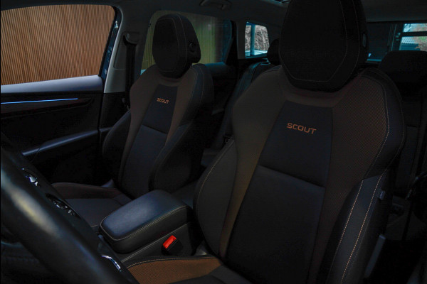 Škoda Karoq 1.5 TSI ACT Panodak Navi Virtual Stoelverwarming Cruise PDC LM velgen