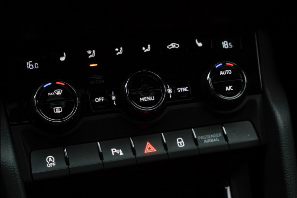 Škoda Karoq 1.5 TSI ACT Panodak Navi Virtual Stoelverwarming Cruise PDC LM velgen