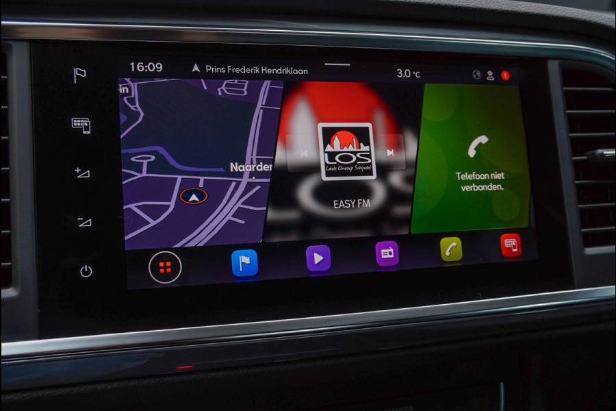 Seat Ateca 1.5 TSI Style. Navi ACC 360° Camera Beats Audio Stuur- & stoelverwarming Cruise PDC LM velgen