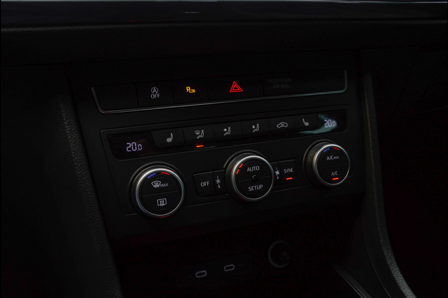 Seat Ateca 1.5 TSI Style. Navi ACC 360° Camera Beats Audio Stuur- & stoelverwarming Cruise PDC LM velgen