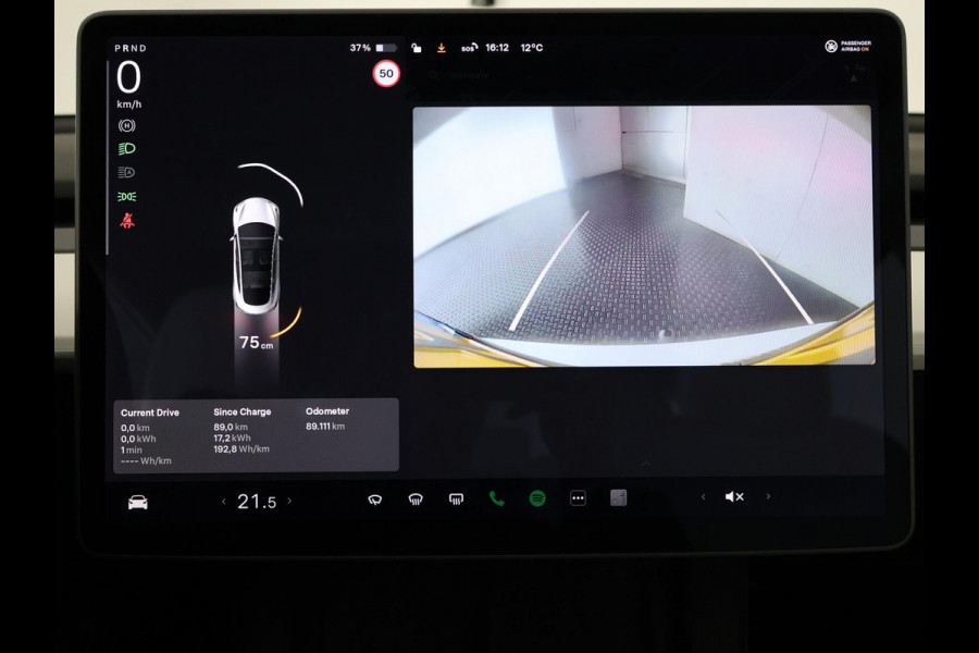 Tesla Model 3 LONGRANGE AWD 1e EIG ACCU SOD 92% ! GARANTIE 2031* RANGE TOT 592 KM WLTP !!!   BIJNA 2021 .TREKHAAK . PANORAMA DAK . VOOR & ACHTERSTOELEN VERWARMD . KEYLESS