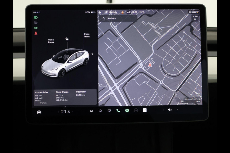 Tesla Model 3 LONGRANGE AWD 1e EIG ACCU SOD 92% ! GARANTIE 2031* RANGE TOT 592 KM WLTP !!!   BIJNA 2021 .TREKHAAK . PANORAMA DAK . VOOR & ACHTERSTOELEN VERWARMD . KEYLESS