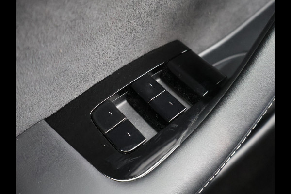 Tesla Model 3 RWD 60KWH 1e EIG SOD ACCU 89% GARANTIE 2031 BI-TONE BODY. DODEHOEK CAMERA . PARKEERSENSOREN V+A . STOELVERWARMING . PANORAMADAK . APPLE CARPLAY & ANDROID AUTO