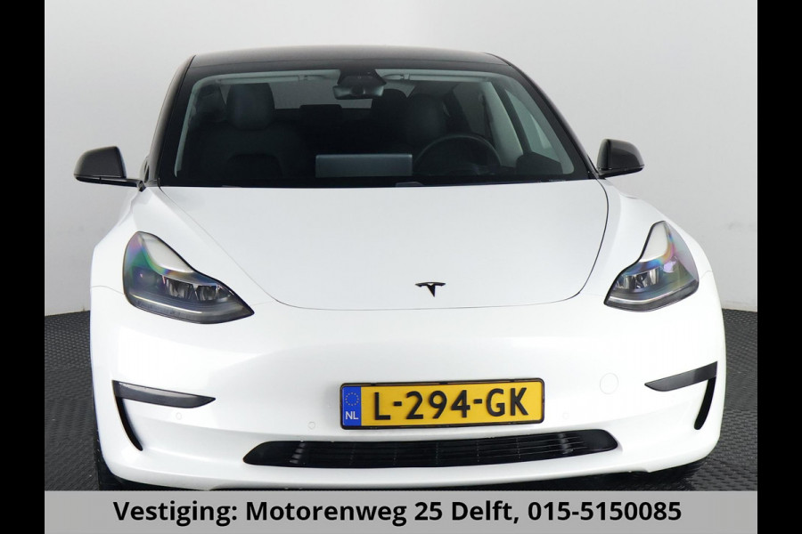 Tesla Model 3 RWD 60KWH 1e EIG SOD ACCU 89% GARANTIE 2031 BI-TONE BODY. DODEHOEK CAMERA . PARKEERSENSOREN V+A . STOELVERWARMING . PANORAMADAK . APPLE CARPLAY & ANDROID AUTO