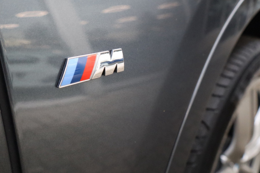 BMW X1 XDrive25e M-Sport Automaat 220 Pk / Nav / Climate / Cruise / Led / Lichtmetaal.