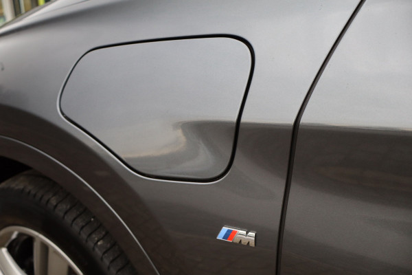 BMW X1 XDrive25e M-Sport Automaat 220 Pk / Nav / Climate / Cruise / Led / Lichtmetaal.