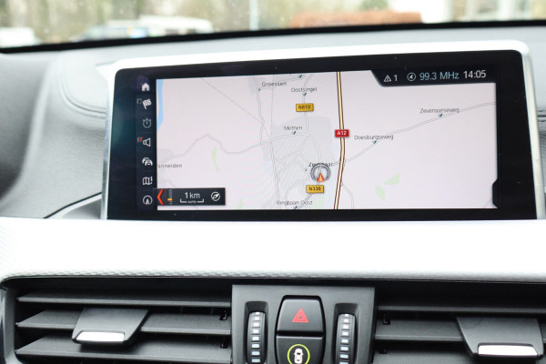 BMW X1 XDrive25e M-Sport Automaat 220 Pk / Nav / Climate / Cruise / Led / Lichtmetaal.