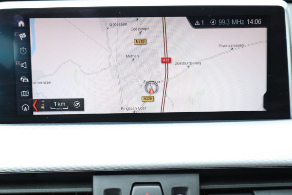 BMW X1 XDrive25e M-Sport Automaat 220 Pk / Nav / Climate / Cruise / Led / Lichtmetaal.