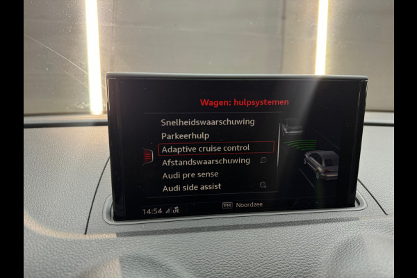 Audi RS3 Limousine 2.5 TFSI quattro Pano|RS Seat|Keyless|B&O