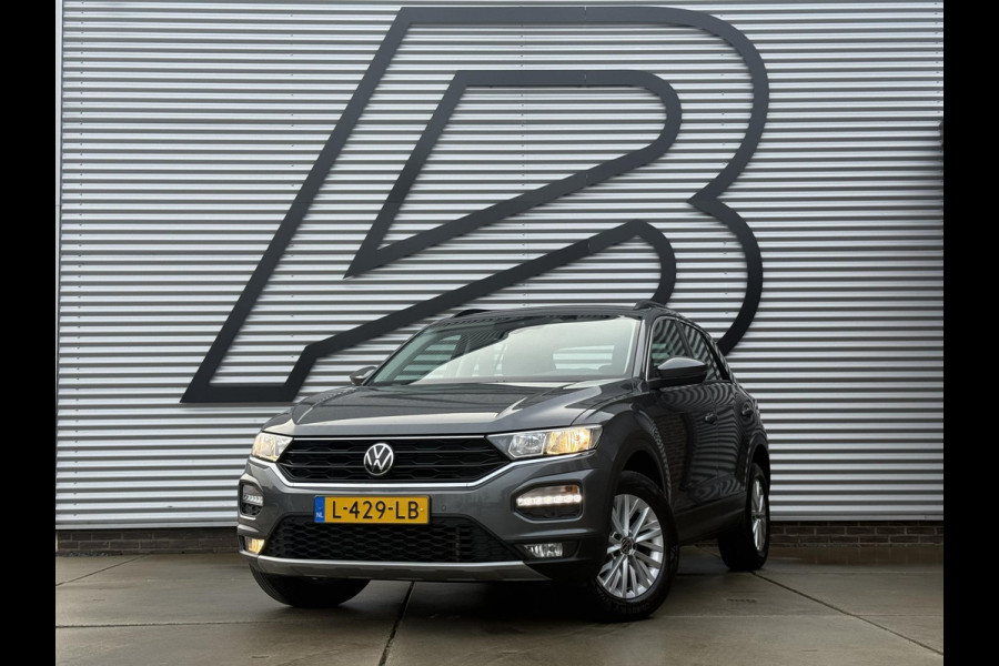 Volkswagen T-Roc 1.5 TSI Style 1e Eigenaar|Navi|Carplay|Trekhaak|PDC V+A|Cruise|N.A.P|150pk|APK tot 06-2027