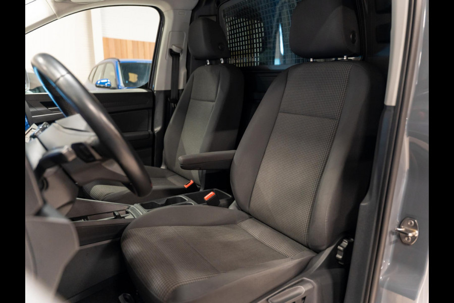 Volkswagen Caddy Cargo 2.0 TDI DSG, Navi, Apple Carplay, Android Auto, Cam, PDC, Schuifdeur, Cruise, Multistuur, Voll Onderhouden