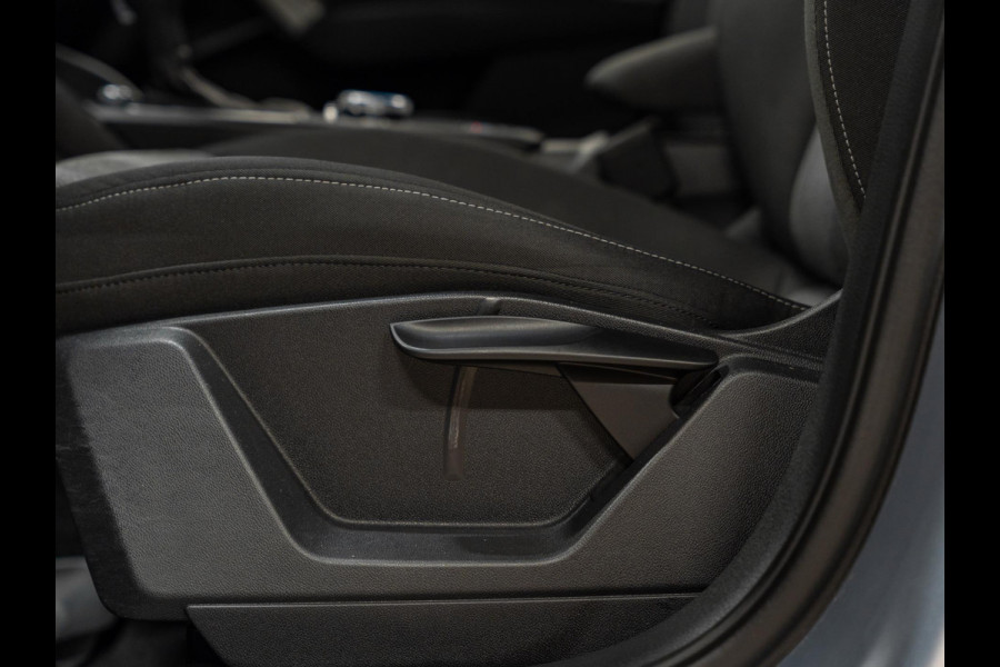 Audi Q2 35 TFSI 150PK S-Tronic, Facelift, Apple Carplay, Cruise, Clima, Multistuur, PDC, Android, Bluetooth/Tel, Voll Onderhouden