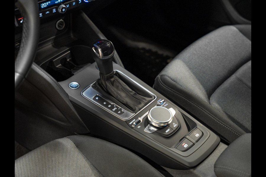 Audi Q2 35 TFSI 150PK S-Tronic, Facelift, Apple Carplay, Cruise, Clima, Multistuur, PDC, Android, Bluetooth/Tel, Voll Onderhouden