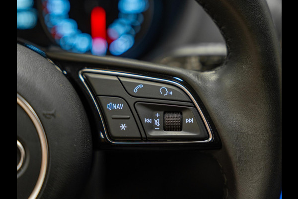 Audi Q2 35 TFSI 150PK S-Tronic, Facelift, Apple Carplay, Cruise, Clima, Multistuur, PDC, Android, Bluetooth/Tel, Voll Onderhouden
