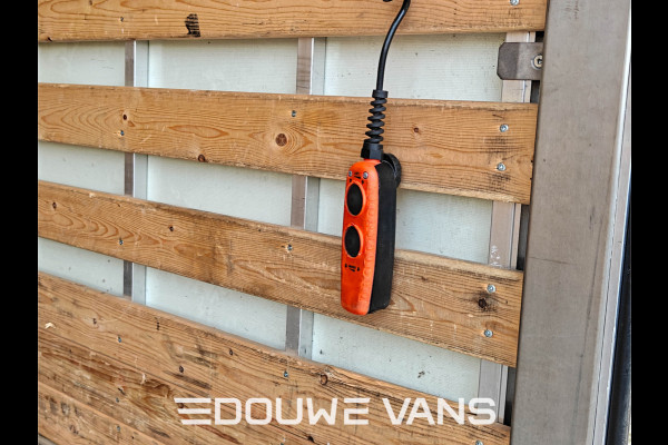 Mercedes-Benz Sprinter 315 L3 Automaat Bakwagen Carplay Camera Airco Laadklep