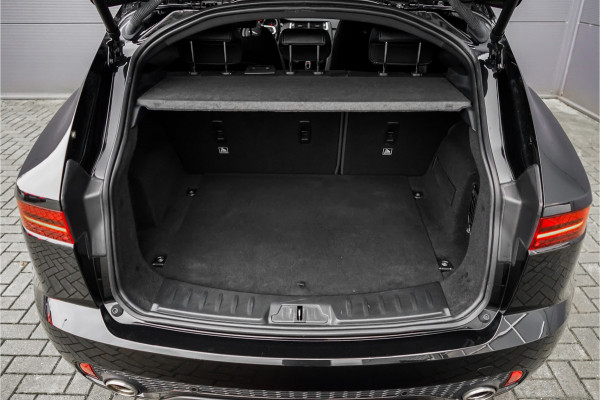 Jaguar E-Pace 2.0 P250 AWD HSE R-Dynamic CarPlay Trekhaak Camera 19"