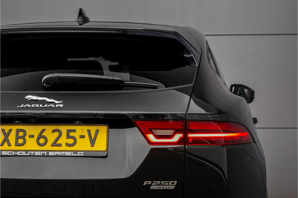 Jaguar E-Pace 2.0 P250 AWD HSE R-Dynamic CarPlay Trekhaak Camera 19"