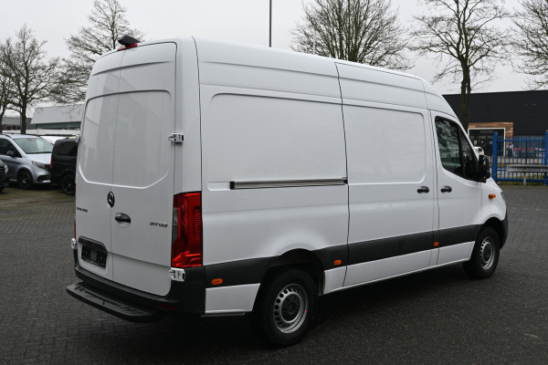 Mercedes-Benz Sprinter 317 CDI L2H2 360 Graden camera, Navigatie, Apple Carplay/Android Auto