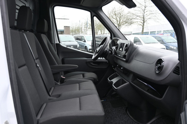 Mercedes-Benz Sprinter 317 CDI L2H2 360 Graden camera, Navigatie, Apple Carplay/Android Auto