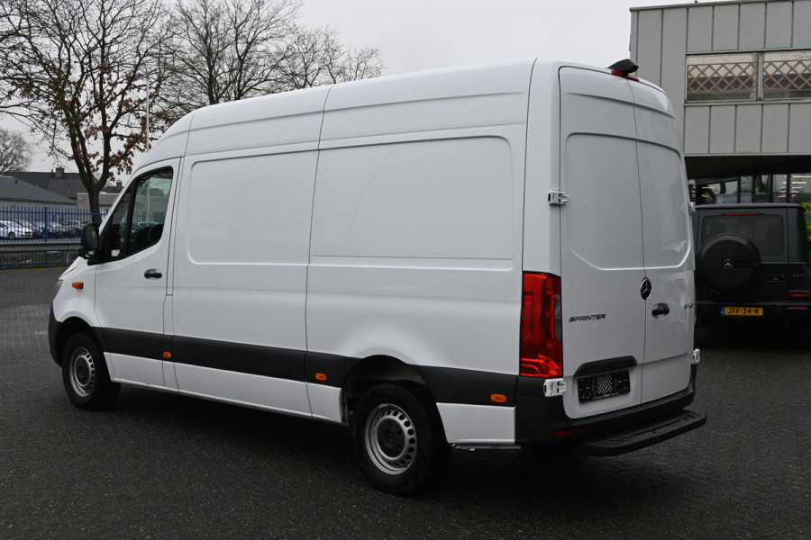 Mercedes-Benz Sprinter 317 CDI L2H2 360 Graden camera, Navigatie, Apple Carplay/Android Auto