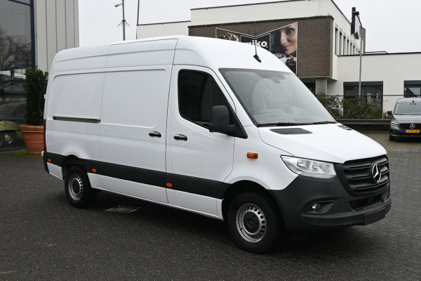 Mercedes-Benz Sprinter 317 CDI L2H2 360 Graden camera, Navigatie, Apple Carplay/Android Auto