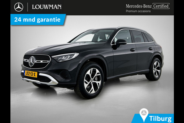 Mercedes-Benz GLC 300 e 4MATIC Plug-In Hybride Trekhaak | Ledkoplampen | Memory Voorstoelen |  Achteruitrijcamera | Sfeerverlichting | Dodehoekassistent. Inclusief 24 maanden Mercedes-Benz Certified garantie voor Europa.