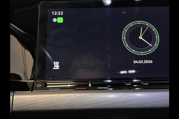 Volkswagen Golf 1.4 eHybrid 204PK DSG STYLE CAMERA/ALCANTARA/CARPLAY