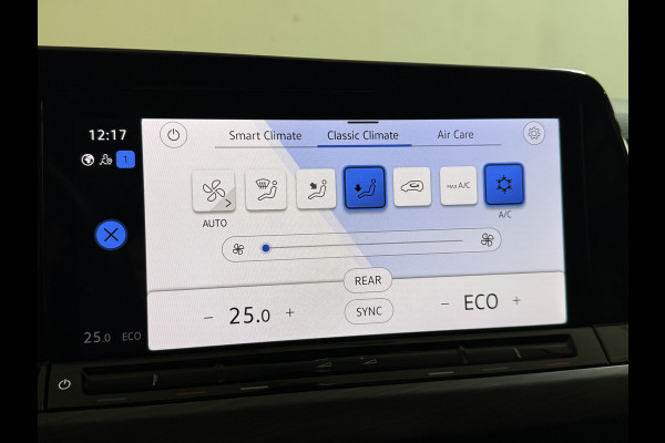 Volkswagen Golf 1.4 eHybrid 204PK DSG STYLE CAMERA/ALCANTARA/CARPLAY