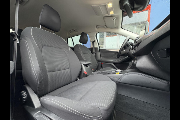 Ford FOCUS Wagon 1.0 EcoBoost Titanium Business | Winter pakket | Achteruitrijcamera | Cruise control adaptief | Dealer onderhouden |